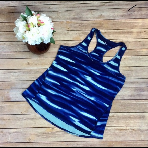 Athleta Tops - Athleta Chi Tank Top